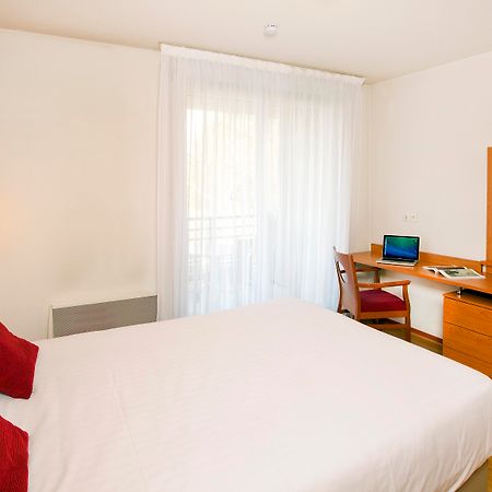 Sejours & Affaires Geneve Saint Genis Apart otel Dış mekan fotoğraf